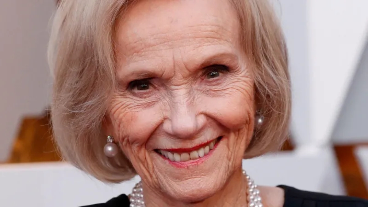 Oscar-Winning Actress Eva Marie Saint Dies at 102